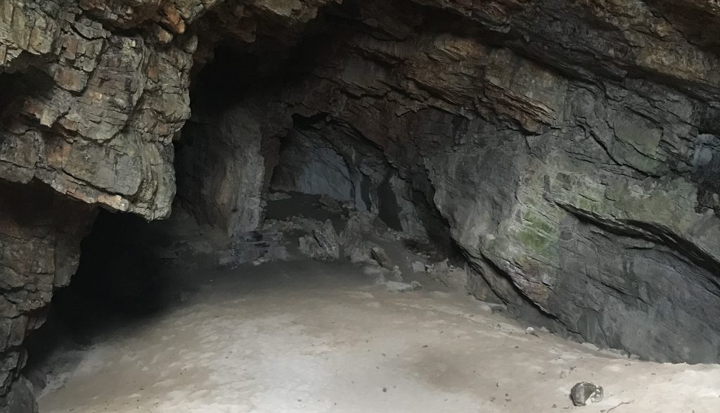 日本最南端の 天岩戸伝説 が残る地 クマヤ洞窟 Okinawa41